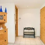 شقة Chesa Rosatsch By Interhome