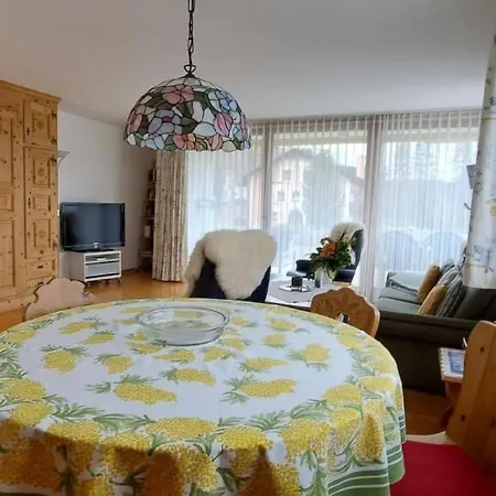 شقة Chesa Rosatsch By Interhome